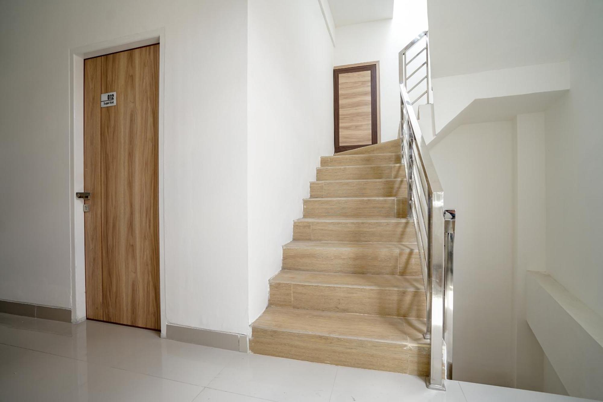 Hotel Oyo 578 Sugoi Kost Palembang