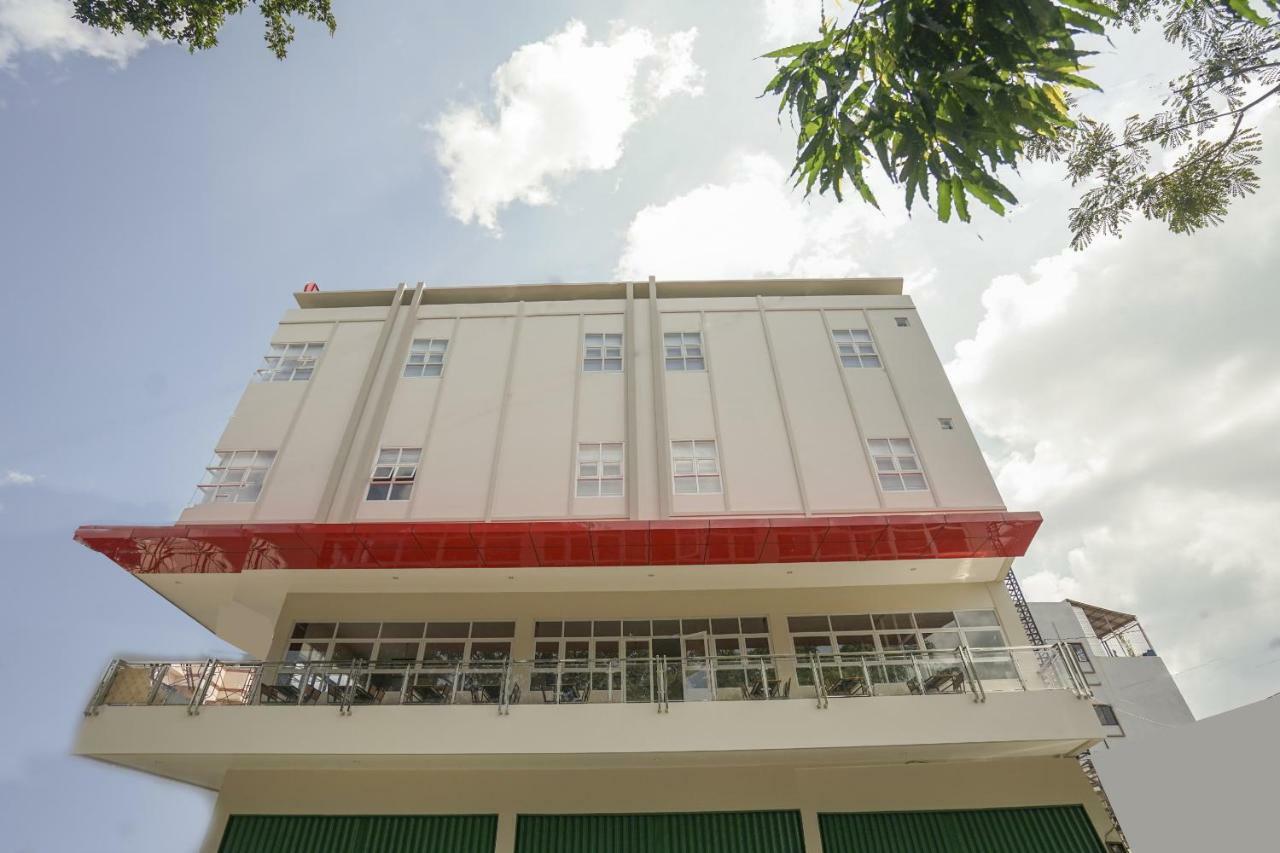Oyo 578 Sugoi Kost Hotel 2*